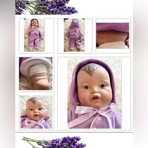 Vintage ‘90s artist signed/serial numbers  Yolanda Bello/Ashton Drake